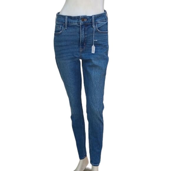 59782.....Old Navy Rockstar Super Skinny Size 6, W28" 28"Inseam 10"Rise - Picture 1 of 5